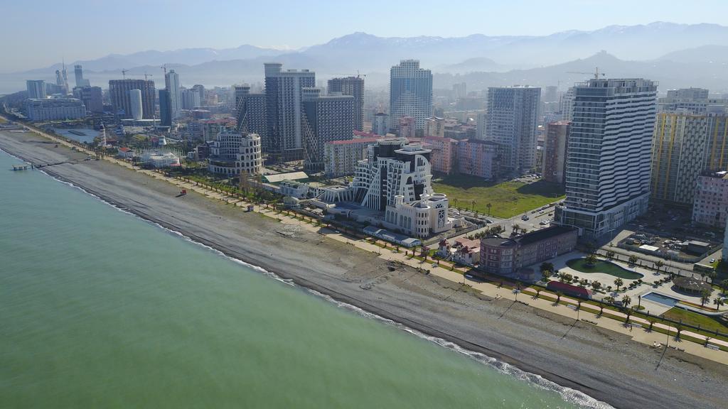 Orbi Dima Apart. Batumi Apartamento Exterior foto